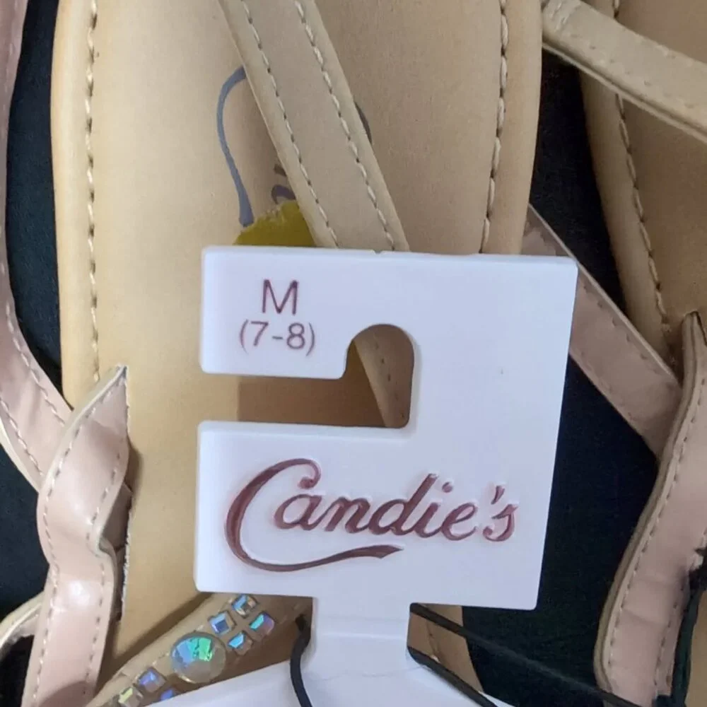 Candie's Sandals - Picture 4 of 4